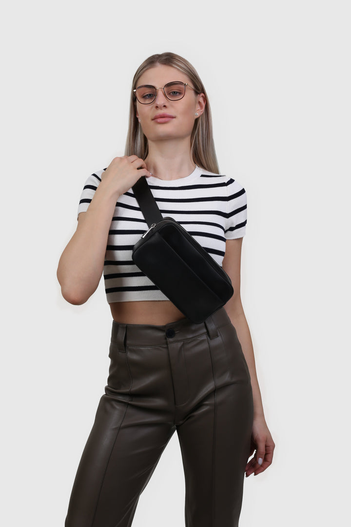 Bauchtasche Leder PALLAS Midnight Black aus echtem Leder von PURE Leather Studio | PURE Leather Studio