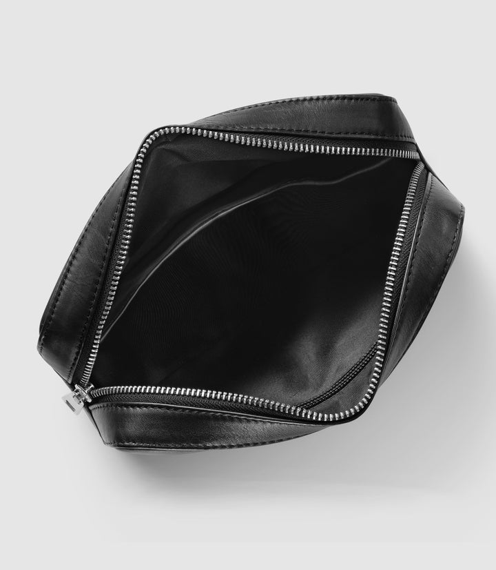 Bauchtasche Leder PALLAS Midnight Black aus echtem Leder von PURE Leather Studio | PURE Leather Studio