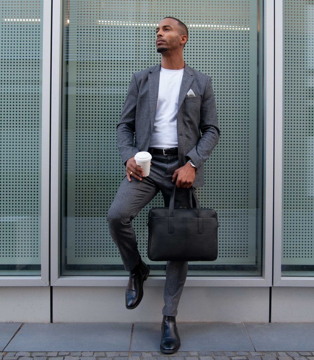 Laptoptasche Leder CAPELLA Midnight Black aus echtem Leder von PURE Leather Studio | PURE Leather Studio