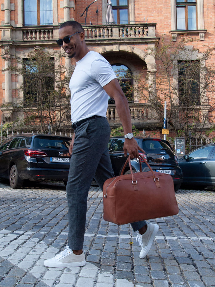 Reisetasche Leder CANOPUS Cognac aus echtem Leder von PURE Leather Studio | PURE Leather Studio