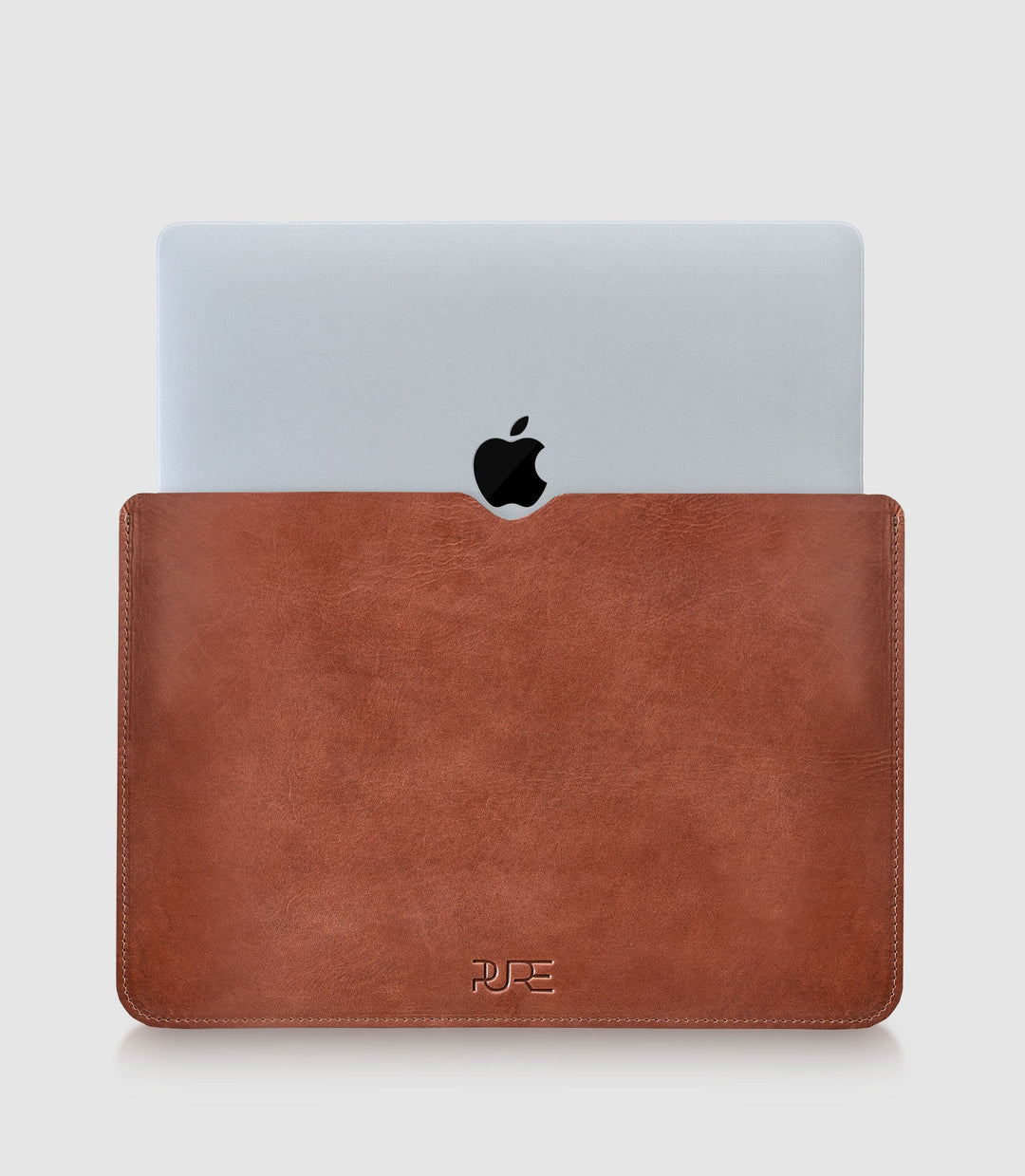 14" MacBook Lederhülle AVIOR Cognac aus echtem Leder von PURE Leather Studio | PURE Leather Studio