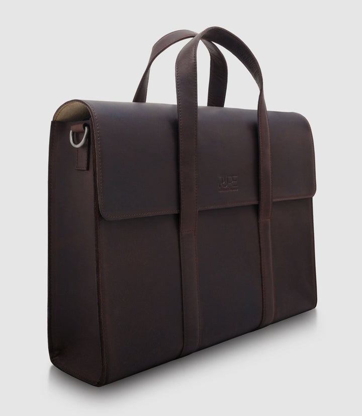 Aktentasche Leder LESATH Chocolate aus echtem Leder von PURE Leather Studio | PURE Leather Studio