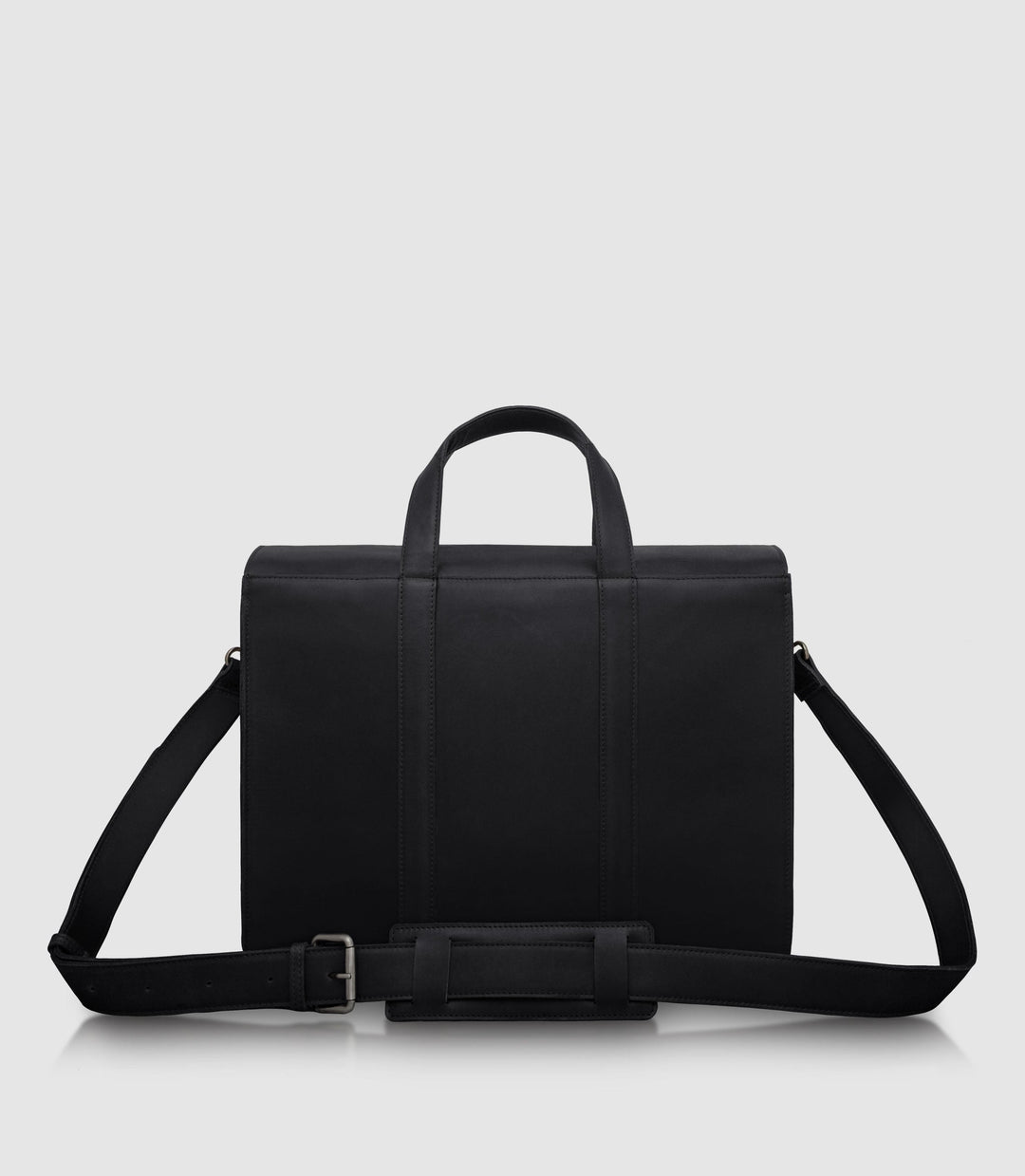 Aktentasche Leder LESATH Midnight black aus echtem Leder von PURE Leather Studio | PURE Leather Studio