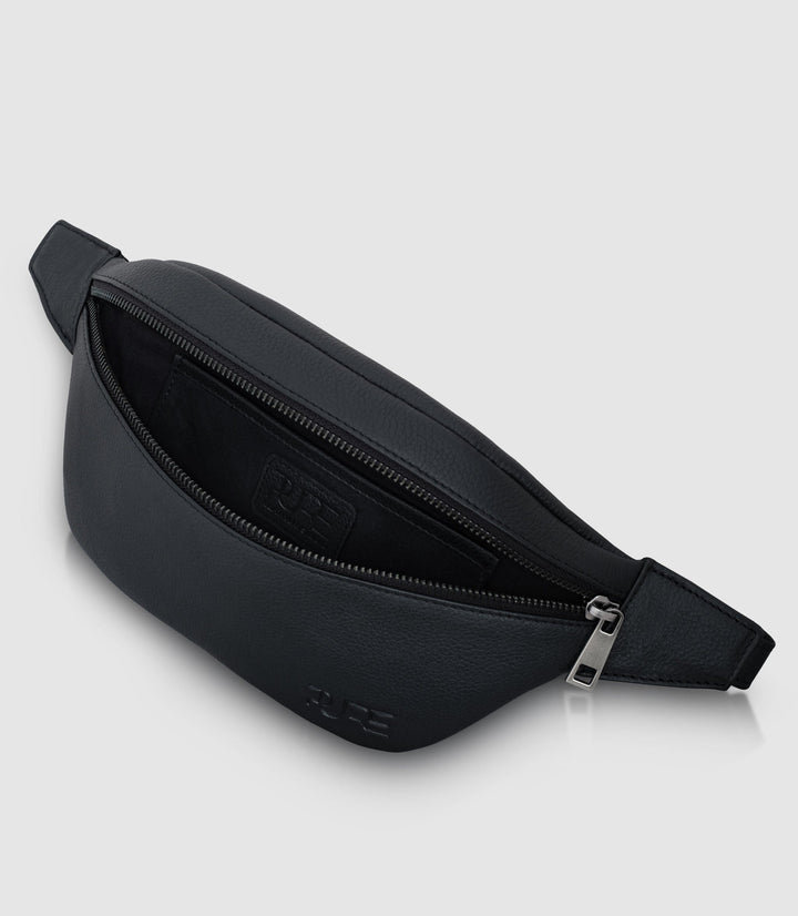 Bauchtasche Leder CAPH Midnight Black aus echtem Leder von PURE Leather Studio | PURE Leather Studio