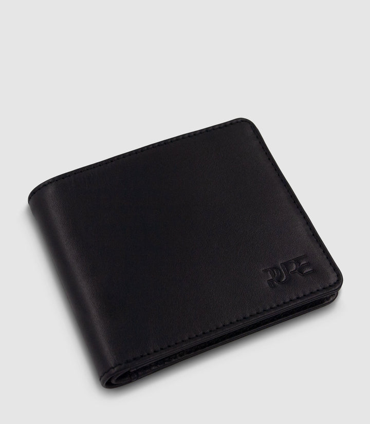 Geldbeutel Leder CASTOR Bifold Midnight Black aus echtem Leder von PURE Leather Studio | PURE Leather Studio