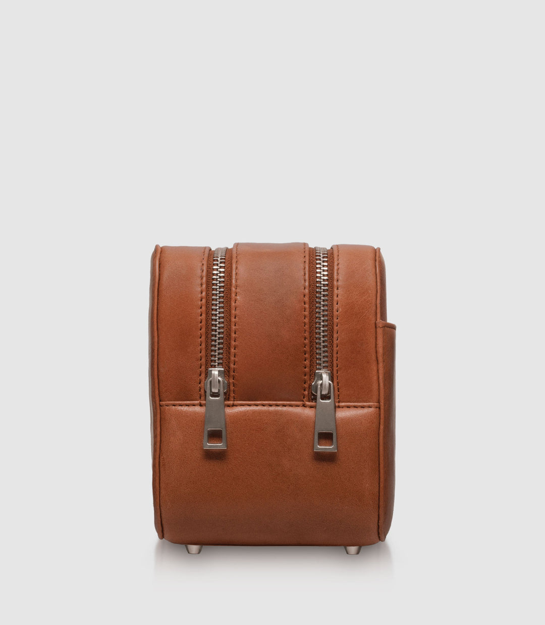 Kulturtasche Leder ATLAS XL Cognac aus echtem Leder von PURE Leather Studio | PURE Leather Studio