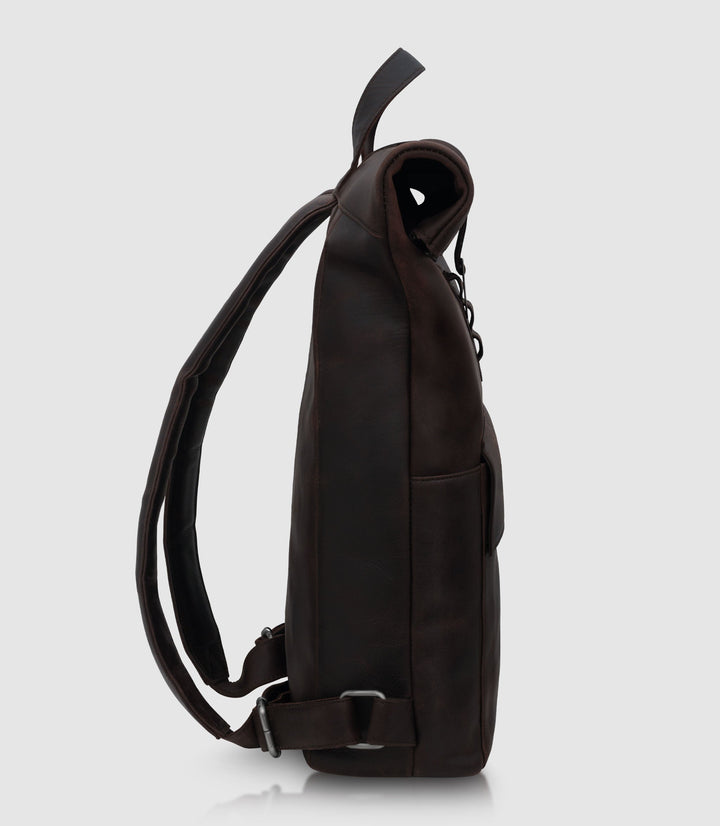 Rolltop Leder Rucksack POLIS Chocolate aus echtem Leder von PURE Leather Studio | PURE Leather Studio