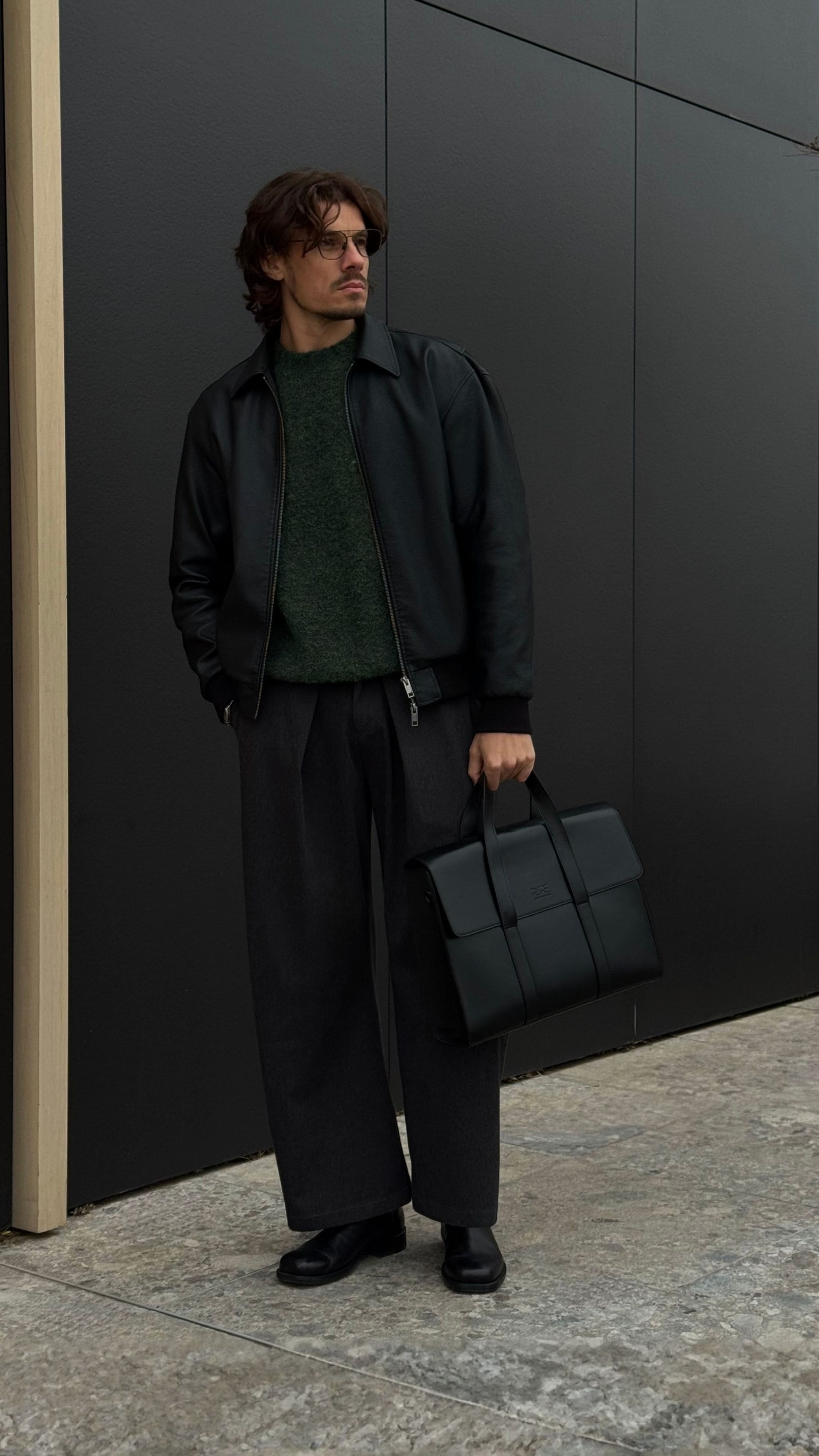 Schwarze Business Tasche Lesath aus Leder von PURE Studios