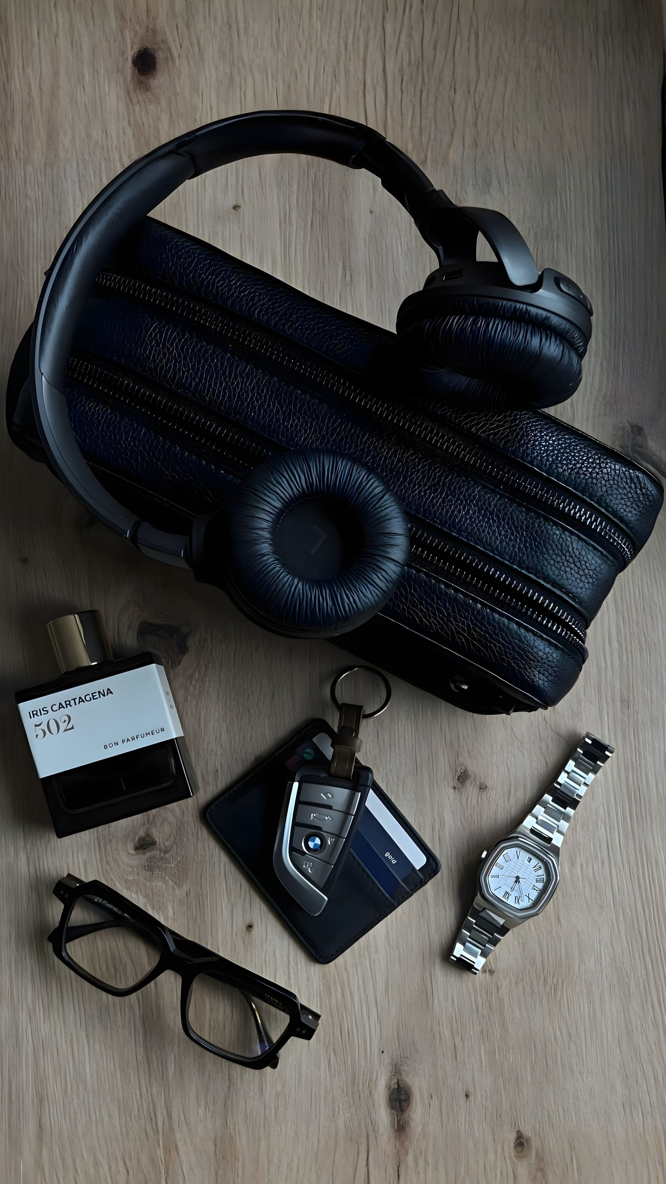 Kulturbeutel Atlas aus Leder von PURE Studios als Travel Accessoire