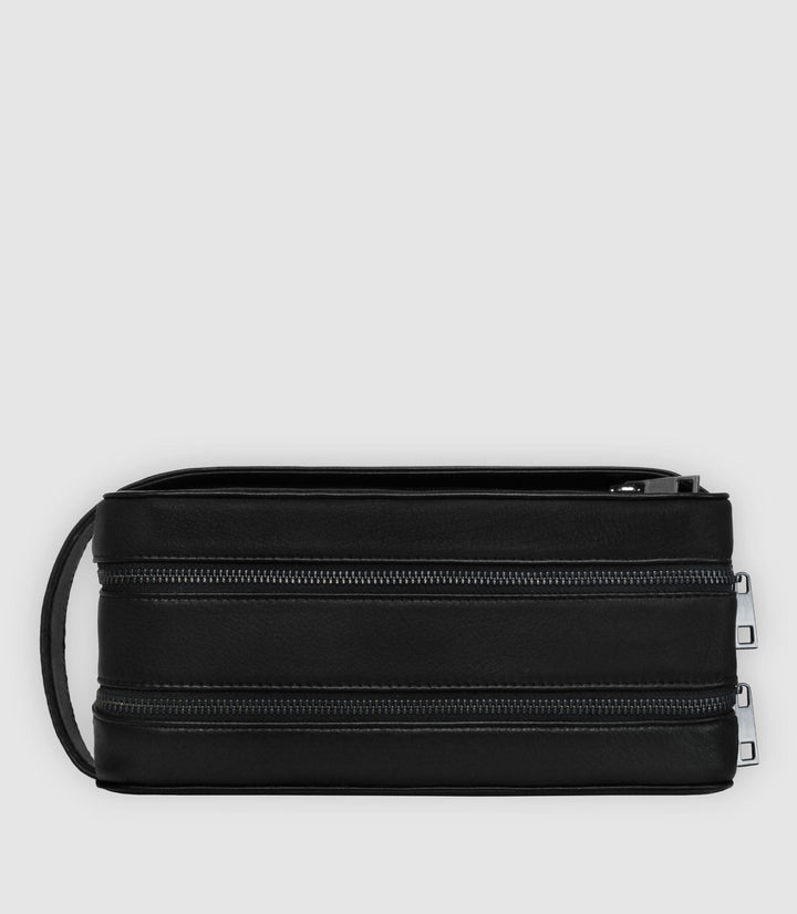 Kulturtasche Leder ATLAS XL Midnight Black aus echtem Leder von PURE Leather Studio | PURE Leather Studio