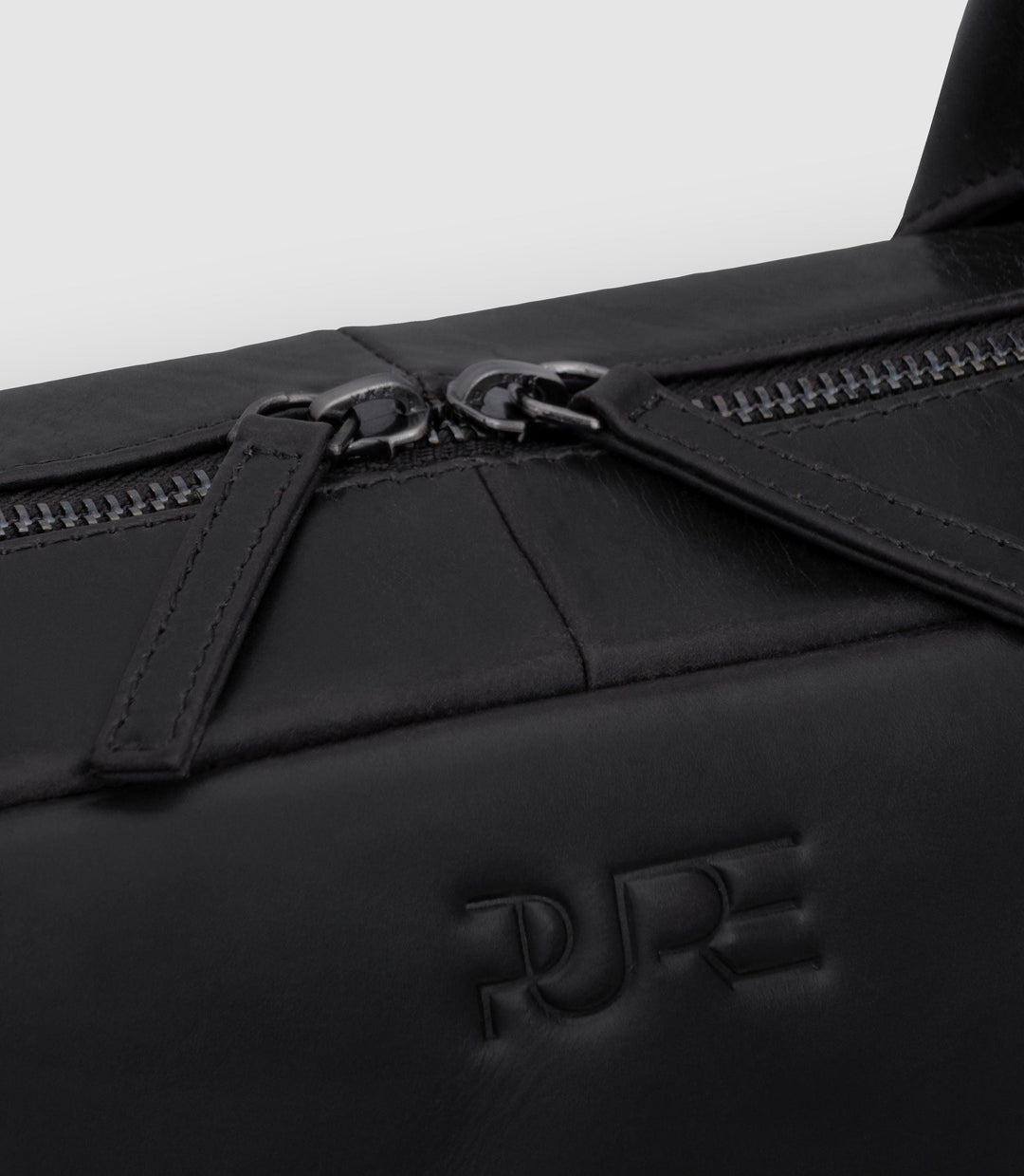 Laptoptasche Leder NAOS Midnight black aus echtem Leder von PURE Leather Studio | PURE Leather Studio